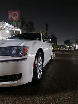 كرايسلر 300